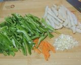 青椒炒甜不辣的食譜步驟1照片