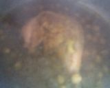 صورة لخطوة 1 من وصفة تريدة بالمرق الأبيض و الخضر