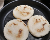 Foto del paso 5 de la receta: Arepas con carne mechada (a mi manera)