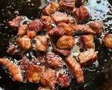 Foto del paso 5 de la receta: Esquites de comal con chicharrón de New York steak