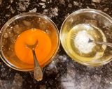A picture of step 2 of Striped cheese Omelette.