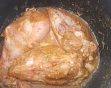 A picture of step 1 of Sea food pasta, Fried chicken and shrimp/shredded chicken sauce.