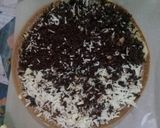 Foto langkah ke 6 dari resep Martabak Manis Teflon Coklat Bersarang.