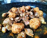 Foto del paso 4 de la receta Arroz con mollejas y albóndigas de pollo