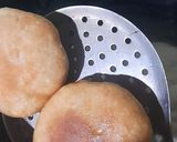 A picture of step 10 of Macaroni Kachori.