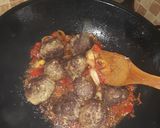 A picture of step 2 of Macaroni and meatballs.