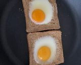 รูปขั้นตอนการทำที่ 2 ของ Cheesy Baked Egg Toast 😊