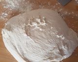 Foto del passaggio 2 della ricetta Calzoni ripieni 🤤😋🙂