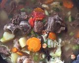 Foto langkah ke 8 dari resep 88 Sup Daging plus Tulang Sapi.