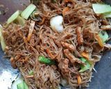 Foto langkah ke 4 dari resep Soun goreng.