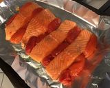 Une image de l'étape 6 de Pavé de saumon au thym frais,tomates et citron vert (riz Halloween).