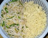 Foto langkah ke 2 dari resep Tauge goreng.
