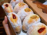 Donat Bomboloni