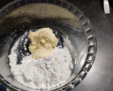 பட்டர் குக்கீஸ் (Butter cookies recipe in tamil) ரெசிபி ஸ்டேப் 2 புகைப்படம்