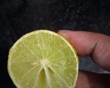 A picture of step 2 of Orange lemonade.