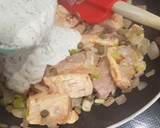 Foto del paso 4 de la receta: Pappardelle con salmón fresco en salsa de nata y yogur al eneldo y limón