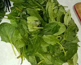 Foto del paso 3 de la receta: Ensalada de espinaca con tocino