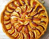 A picture of step 5 of Apple and Nectarine Tart.