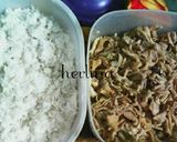 Foto langkah ke 2 dari resep Serondeng usus ayam ala yumh ku😘.