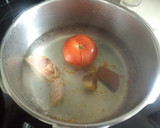 Foto del paso 2 de la receta: Guiso de garbanzos con arroz, chorizo y jamón