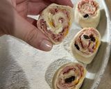 Foto del paso 4 de la receta: Roll para pásalos de Jamón y queso