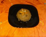 A picture of step 5 of Semolina/Rwa Halwa.