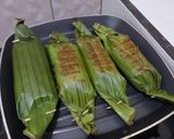 Foto langkah ke 6 dari resep Nasi Bakar Ayam Suwir.