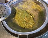 Une image de l'étape 2 de Potage de cresson au curry et bouillon de crevettes (anti gaspi).