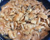 Fokhagymás gomba bulgurral recept fázis 4 fotója