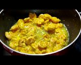 A picture of step 2 of Poi chingudi curry (Prawns cooked with basella and vegetables).