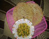 A picture of step 7 of Rice flour roti.