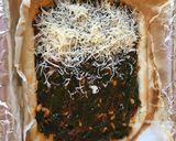 Foto del paso 4 de la receta Pastel de espinacas con pasas y piñones