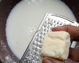 A picture of step 4 of Spaghetti In White Sauce.