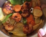 A picture of step 19 of Prawn Maqlooba.