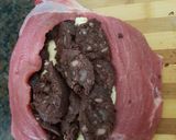 Foto del paso 2 de la receta: Peceto relleno con morcilla, tomate y queso!
