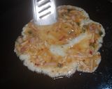A picture of step 4 of Chicken Cheese Omelette.