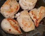 Foto del paso 2 de la receta: Pollo con crema de chipotle "fácil y delicioso"