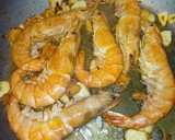 Foto del paso 1 de la receta: Lubina y gambas langostineras 🦐🦐