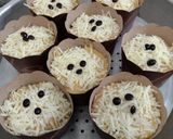 Foto langkah ke 5 dari resep Choco chips Cheese Banana Muffin Kukus.