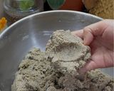 Gambar langkah 2 resipi Crumble cookies.