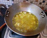 A picture of step 5 of Prawn pickle.
