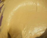 A picture of step 2 of Moist and fluffy sponge cake.