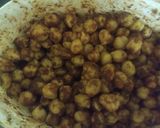 A picture of step 3 of Tawa Chole.