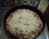 Foto langkah ke 4 dari resep Pizza Teflon Homemade.