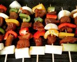Foto langkah ke 3 dari resep Sate babi pedas.