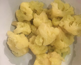 Foto del paso 1 de la receta: Tortitas de coliflor