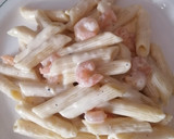Foto del paso 4 de la receta: Pasta con camarones a los 4 quesos