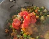 A picture of step 4 of Stir fried mix vegetables.