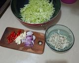 Foto langkah ke 2 dari resep Tumis Labu Teri Nasi.