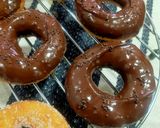 A picture of step 4 of Eggless Doughnuts 🍩.